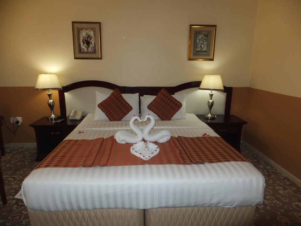 City Hotel Ras al-Khaimah Ngoại thất bức ảnh