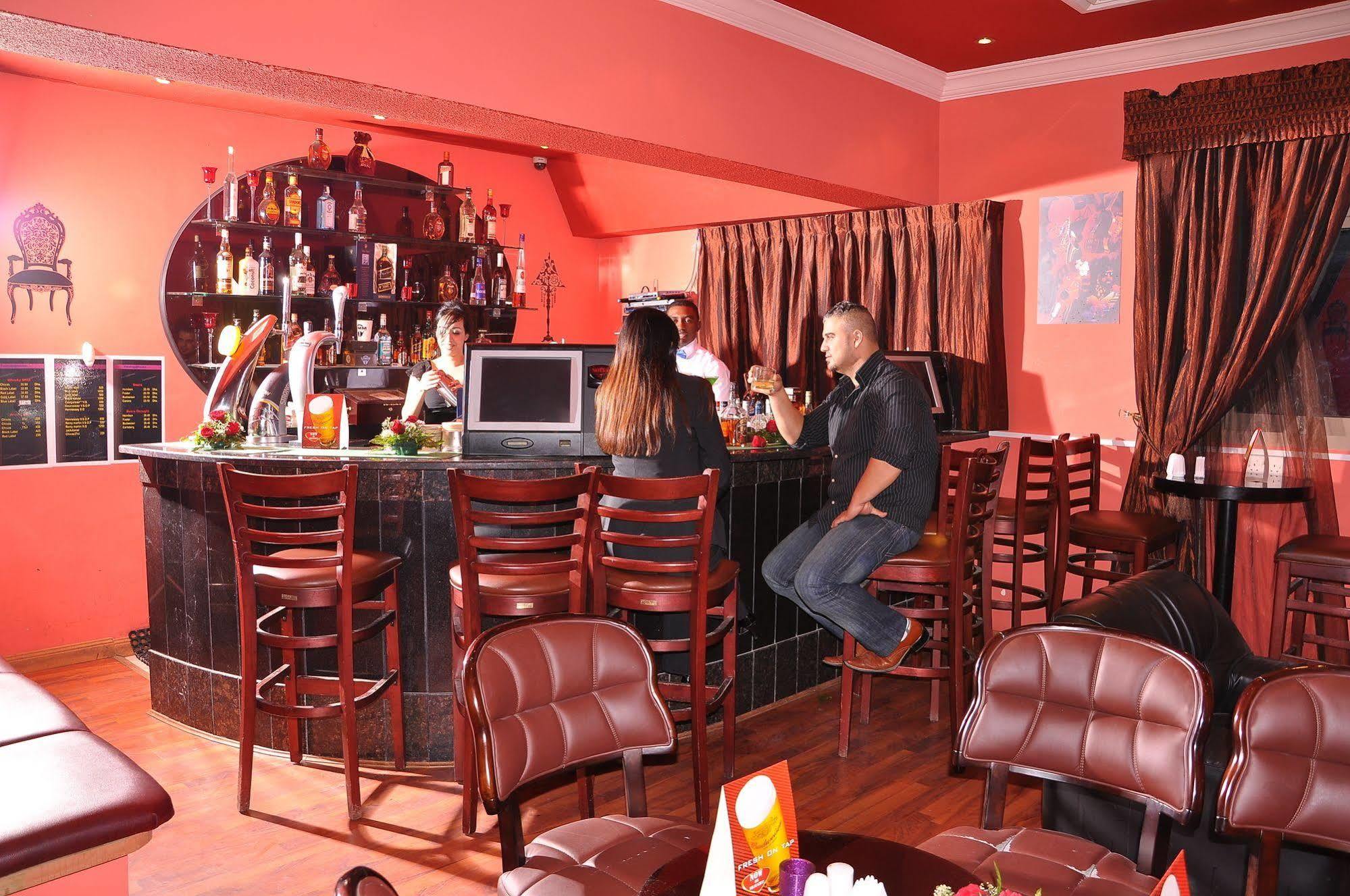 City Hotel Ras al-Khaimah Ngoại thất bức ảnh